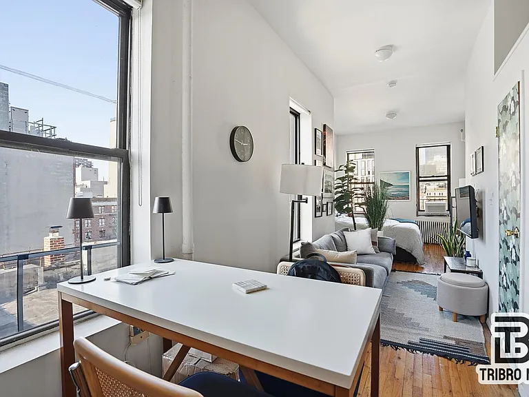 301 W 20th St #5D — Photo 7