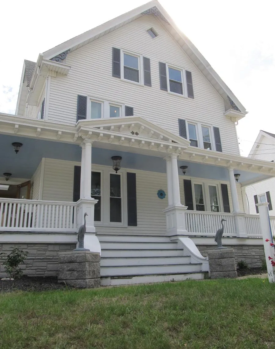 2 bed, $1,850 — Photo 1