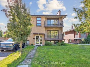 15 Carnation Ave #2, Toronto, ON M8V 2J8