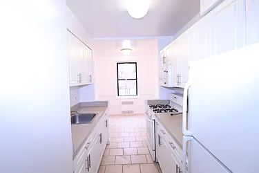 Rented by Kian Realty