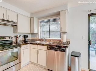 17524 SW Oviatt St, Beaverton, OR 97007