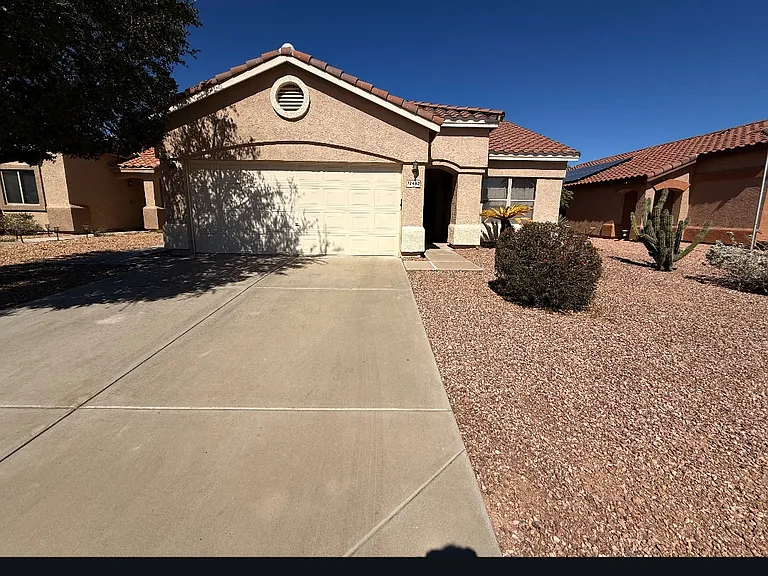 W Canyon Creek Dr — Photo 1
