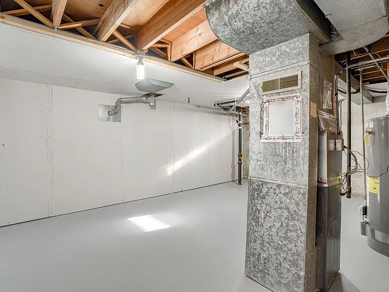 12455 Weir St — Photo 29