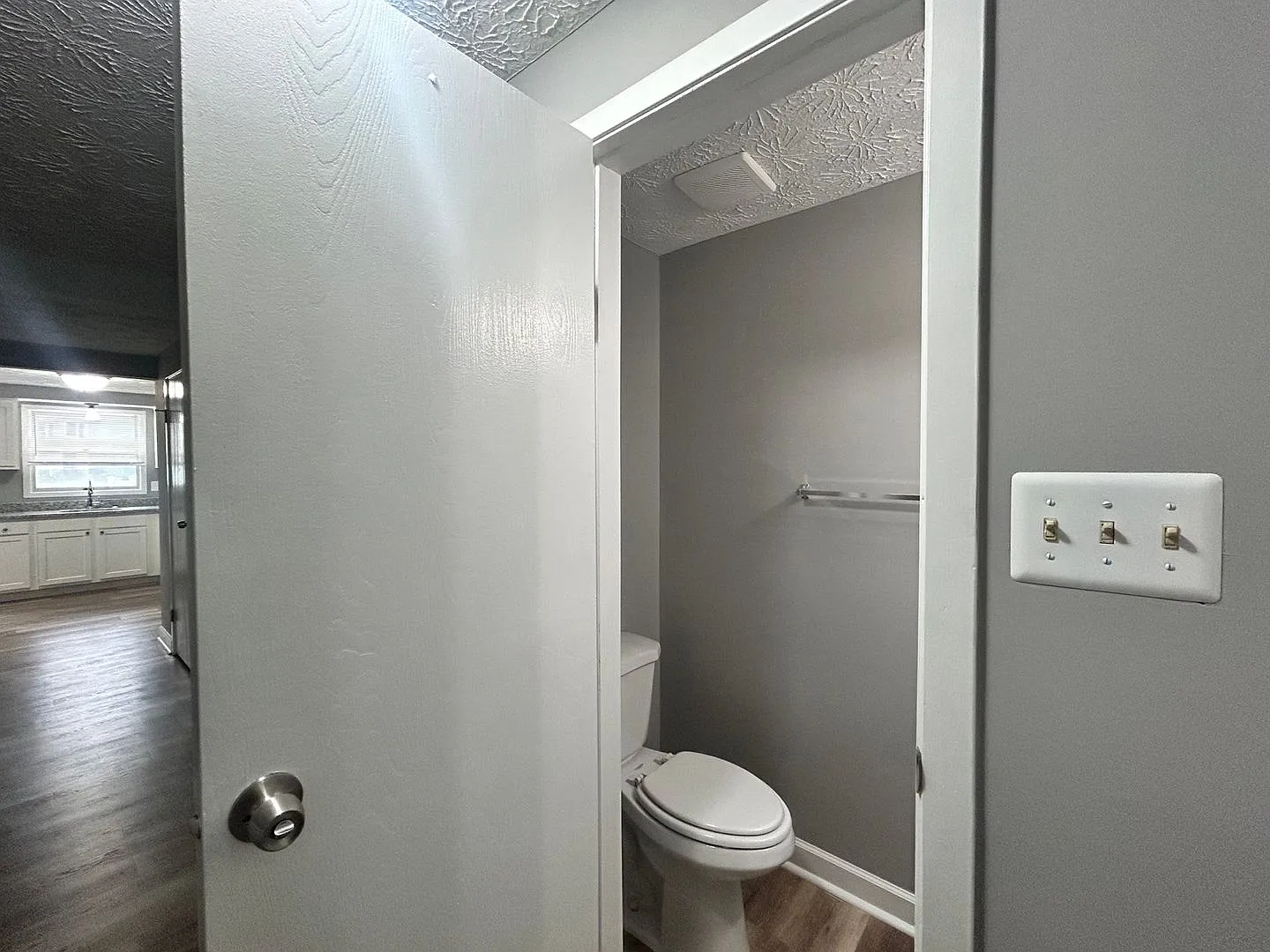 Baltimore - 3 Beds, 2.5 Baths Available! — Photo 4