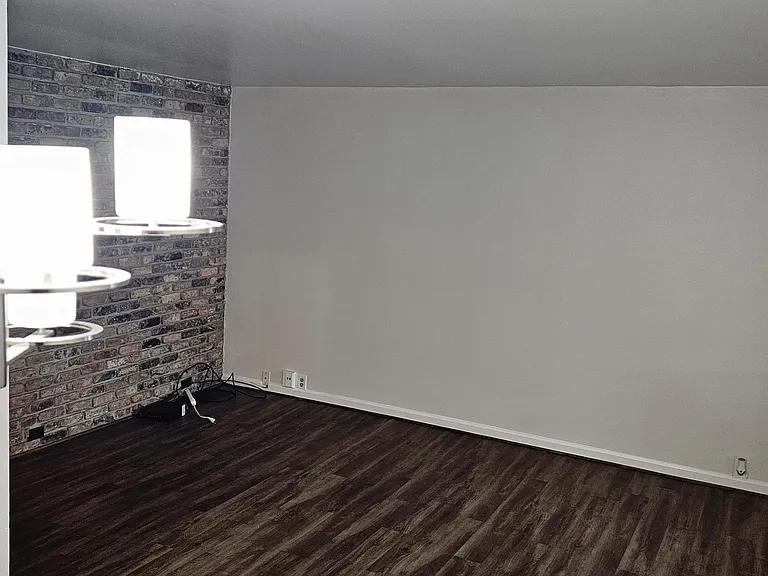 2201 Fountain View Dr #F-62 — Photo 7