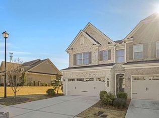 811 Mason Grove Pkwy, Lawrenceville, GA 30043