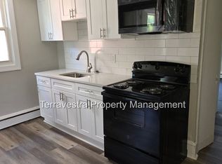223 N 2nd St APT 4, Millville, NJ 08332