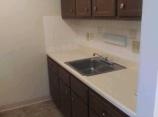 7700 Woodstock Rd APT J, Saint Louis, MO