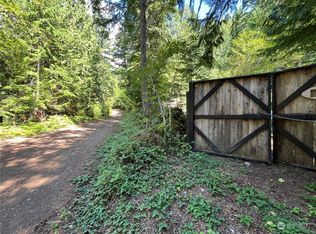 1340 N Dow Ridge Rd, Hoodsport, WA 98548