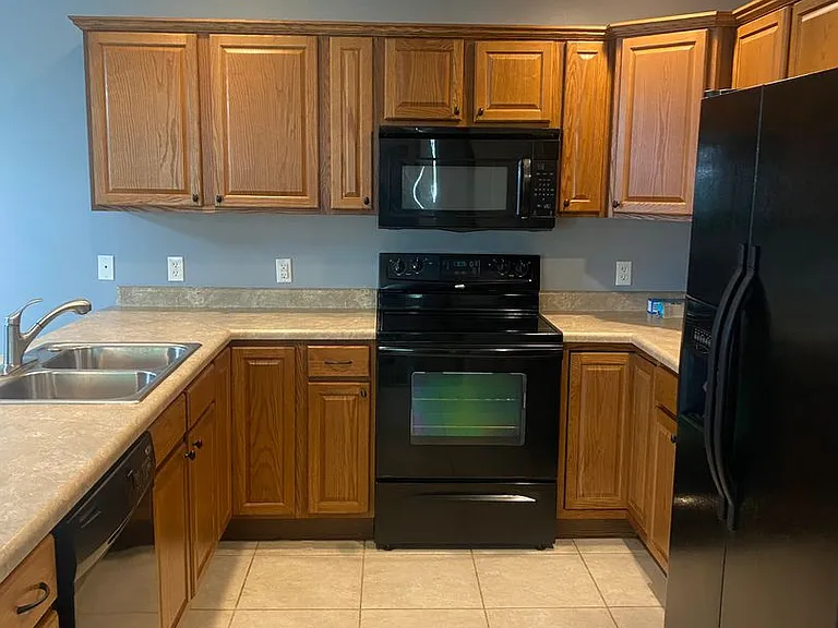 24572 Topaz Ln — Photo 4