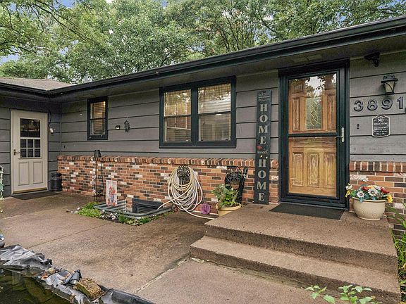 2nd image of 3891 N Enchanted Dr NW