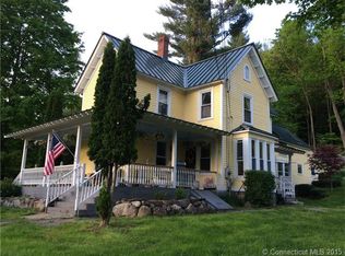 414 E River Rd, Riverton, CT 06065