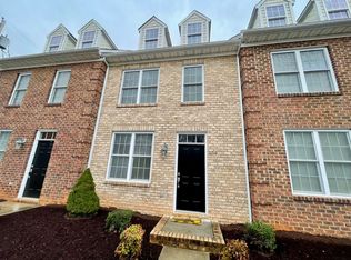 824 Wiggington Rd #104, Lynchburg, VA 24502