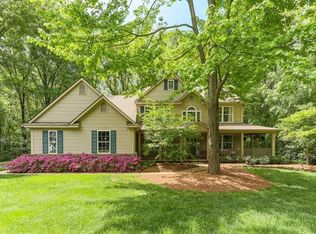 6396 Woodvine Dr, Chelsea, MI 48118