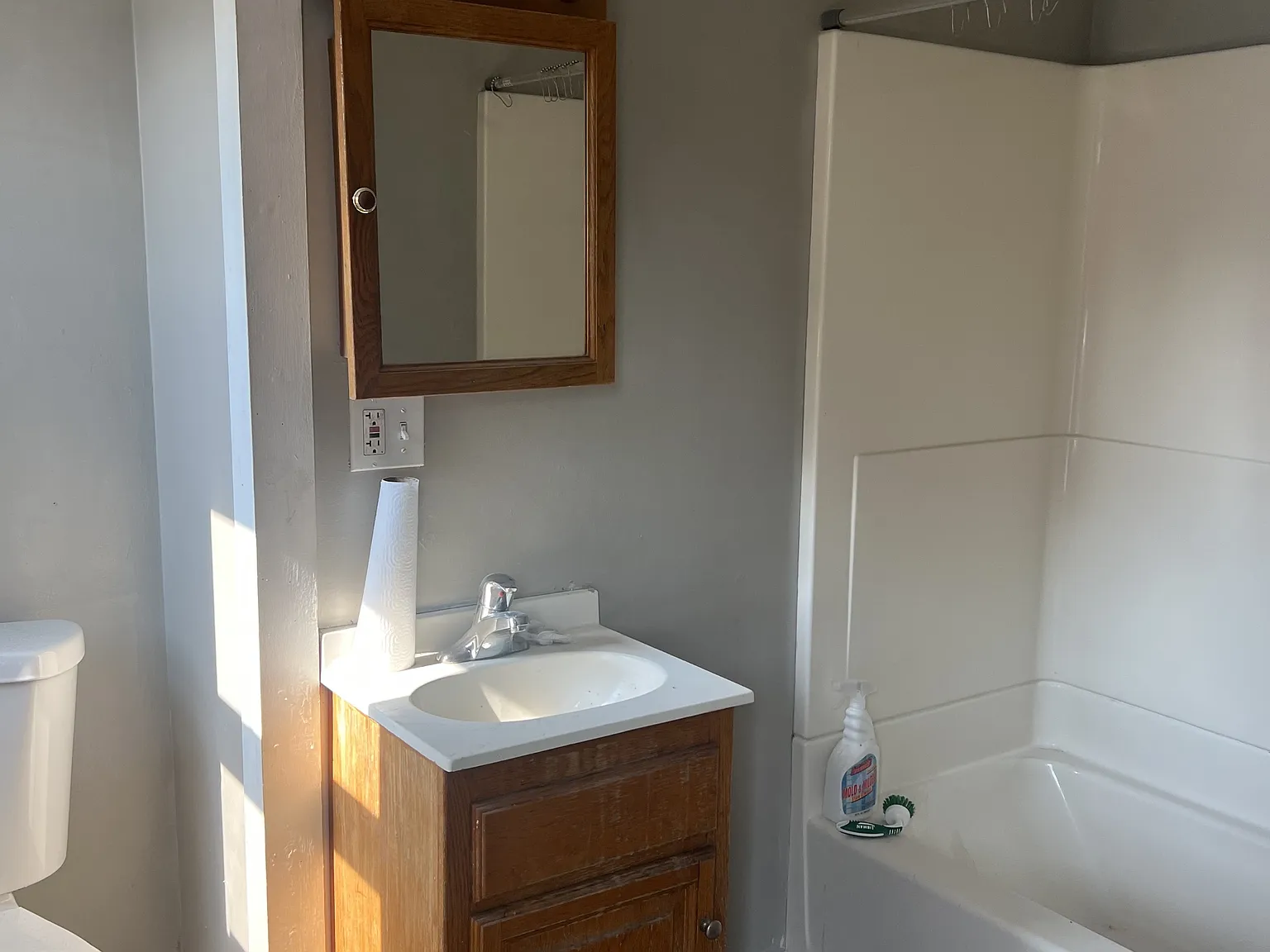 16 Central Avenue - 1 — Photo 4