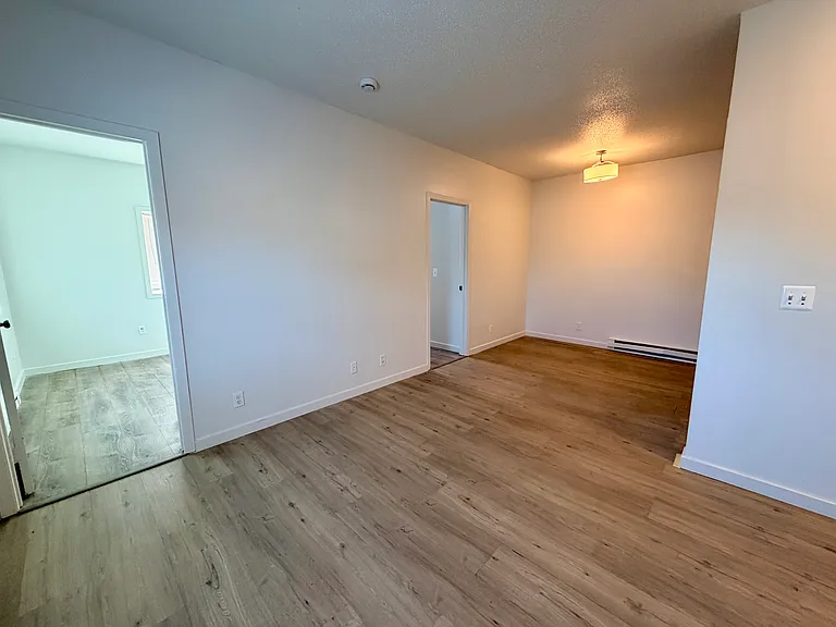 3738 Chicago Ave #3 — Photo 5