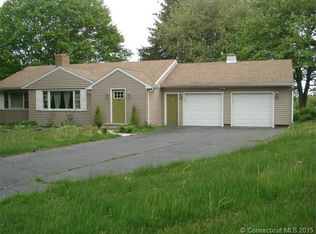 506 Wintergreen Ave, Hamden, CT 06514