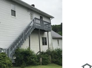 64 Dambach Ave #D, Valencia, PA 16059
