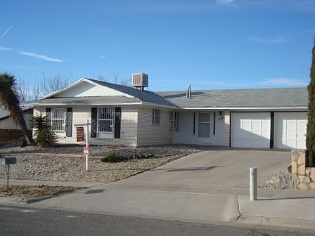 1st image of 313 Vaudeville Dr