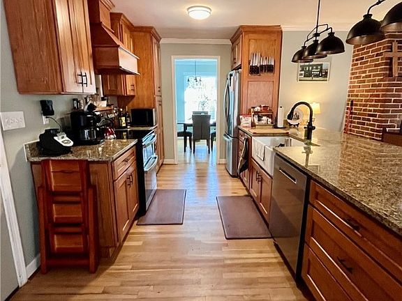 2nd image of 1491 Jack Malcolm Road