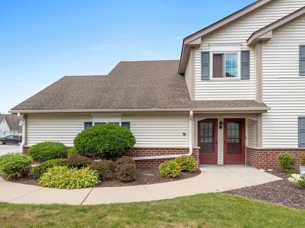 542 Pewaukee ROAD #H, Pewaukee, WI 53072