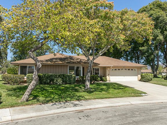 2nd image of 4117 Village 4