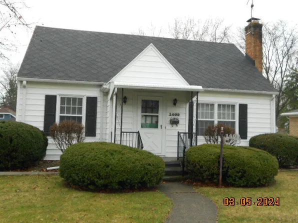 1409 Cambridge Dr, Kalamazoo, MI 49001