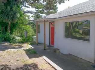 1255 SW Seabrook Ln, Waldport, OR 97394
