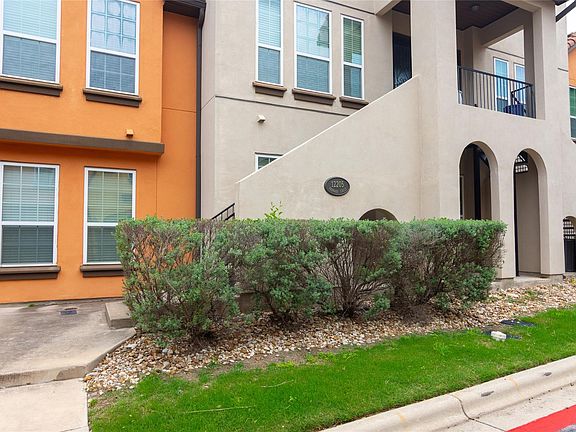 2nd image of 12205 Terraza Cir #59
