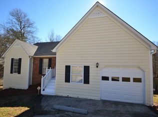 1255 Paddocks Way, Powder Springs, GA 30127