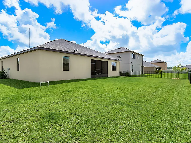 3320 Watergrass St — Photo 21