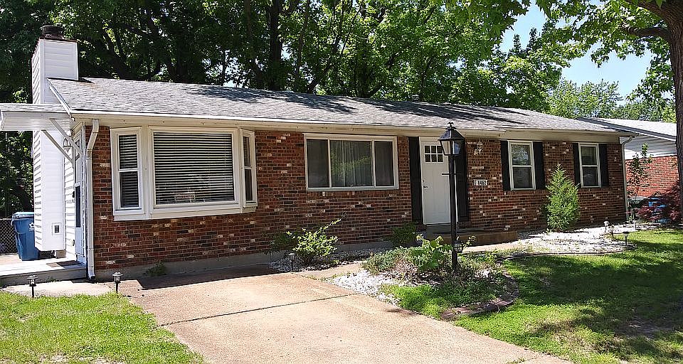 1st image of 1462 Coachway Ln