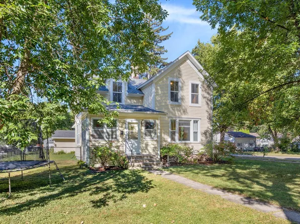 606 Franklin St SW, Hutchinson, MN 55350