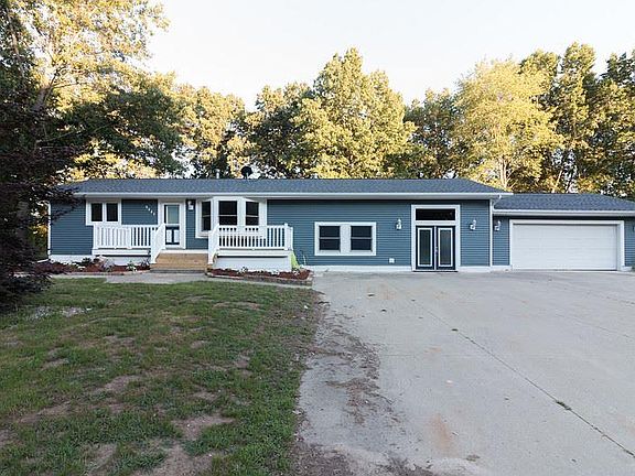 2nd image of 9881 Southlawn Cir