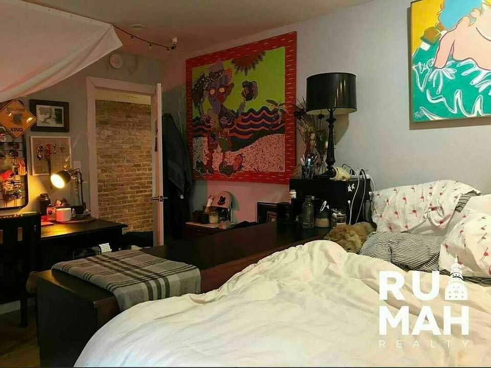 1st image of 246 Jefferson Ave
