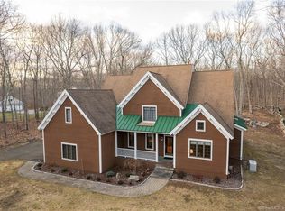 11 Maywood Dr, Old Lyme, CT 06371