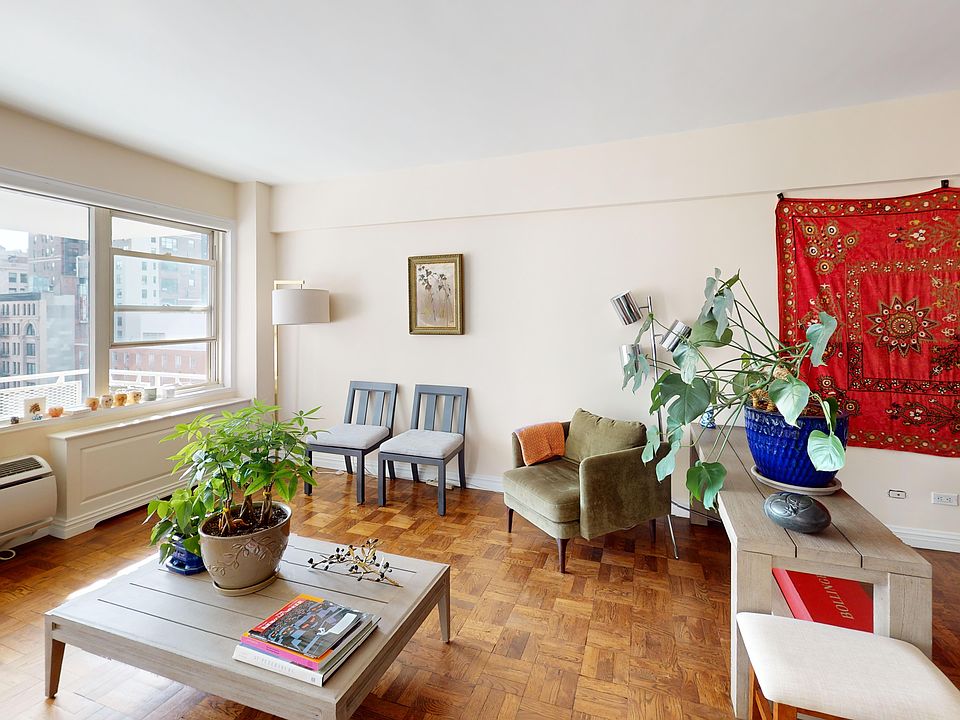 1st image of 40 E 9th St APT 12A