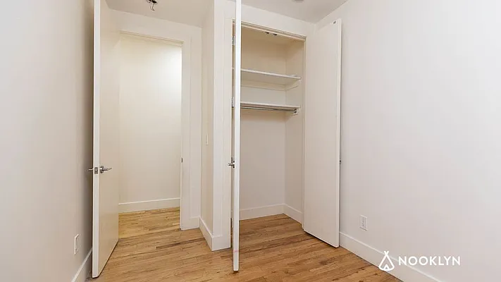 Rented by Nooklyn NYC LLC | media 44