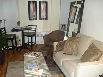 Rented by Peter Ashe