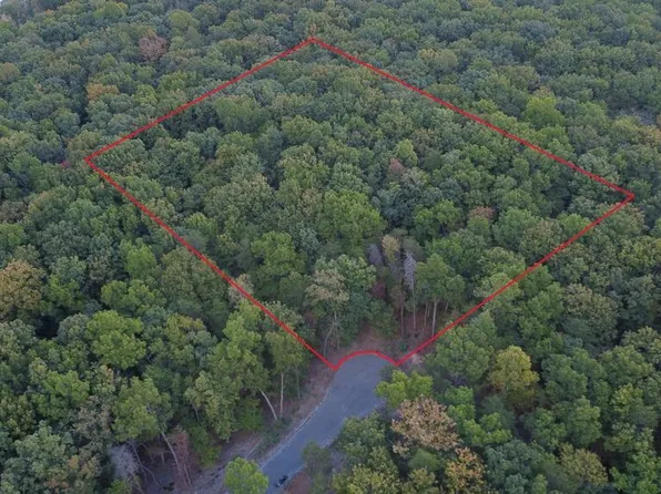 1591 Overlook Dr, Spencer, TN 38585