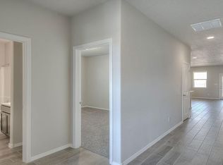 1886 Tesoro Loop NW, Los Lunas, NM 87031