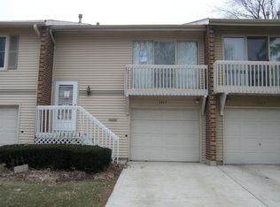 1463 Elder Dr, Aurora, IL 60506
