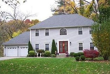 2nd image of 75 Atwater Ter