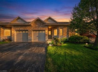 10 Cobblestone Dr #35, Brant, ON N3L 4G8