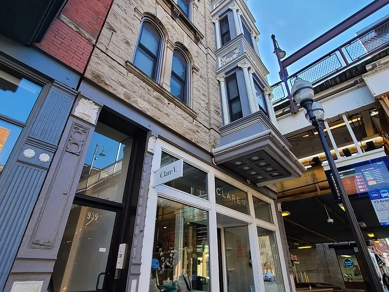 939 W Armitage Ave #B — Photo 1