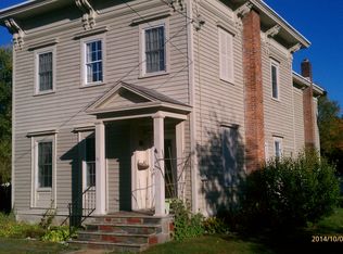 41 Spring St, Cambridge, NY 12816