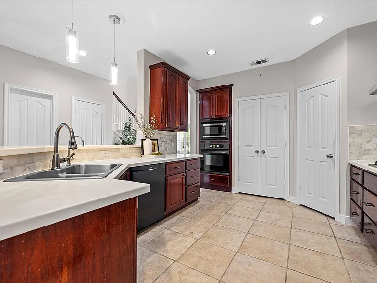3310 Lake Canyon Ct — Photo 19