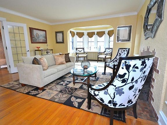 4th image of 5021 N Larkin St