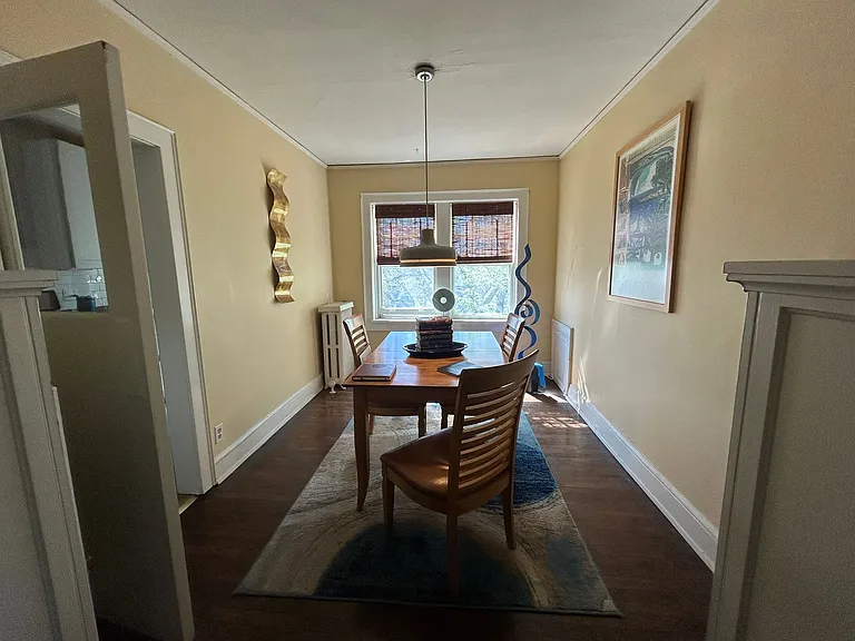 Maryland Manor — Photo 9
