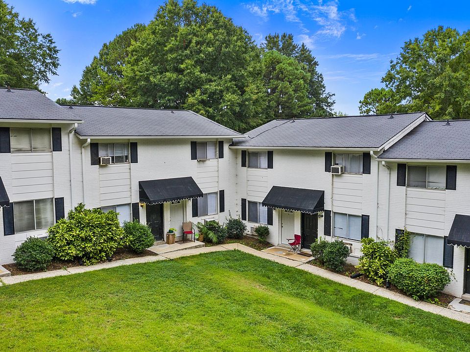 The Oaks Gate City
